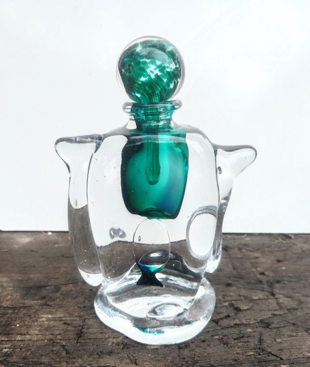 Jean-Claude Novaro Flacon en pâte de verre soufflé  XX ème