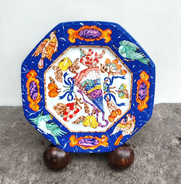 Assiette porcelaine Hermès Paris"Marqueterie de Pierres d'Orient et d'Occident" 1989