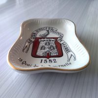 Cendrier/Vide poche en porcelaine du restaurant étoilé « La Tour d’Argent » à Paris – Image 3