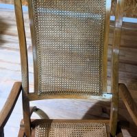 Chaise longue dite de paquebot en bois naturel garniture à fond de canne – Image 3
