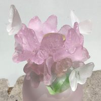 DAUM France LAMPE BERGER  en pâte de verre dans les tons "rose blanc et vert" à motif floral "2000" – Image 5