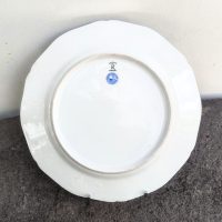 Lot de 9 assiettes dépareillées en porcelaine fine de Limoges " Maison RAYNAUD" – Image 6