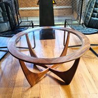 Table basse ronde Astro de Victor Wilkins pour G-Plan vers 1960/70 – Image 3