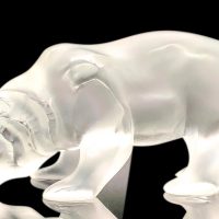 LALIQUE France  Ours polaire en cristal moulé pressé dépoli  XX ème – Image 3