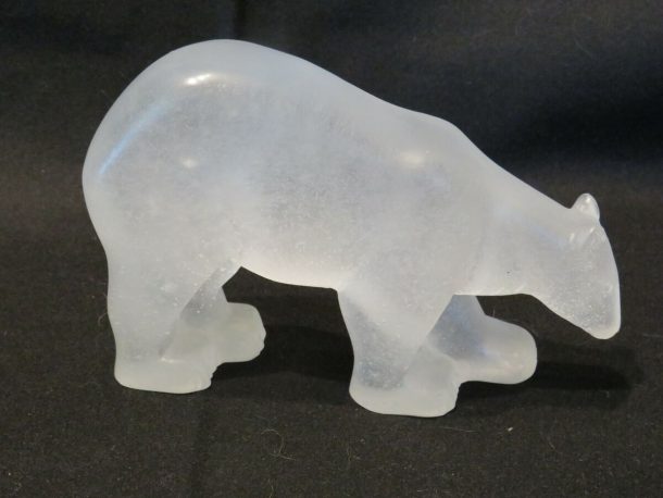 DAUM FRANCE OURS POLAIRE EN PATE DE VERRE DEPOLI  XX ème