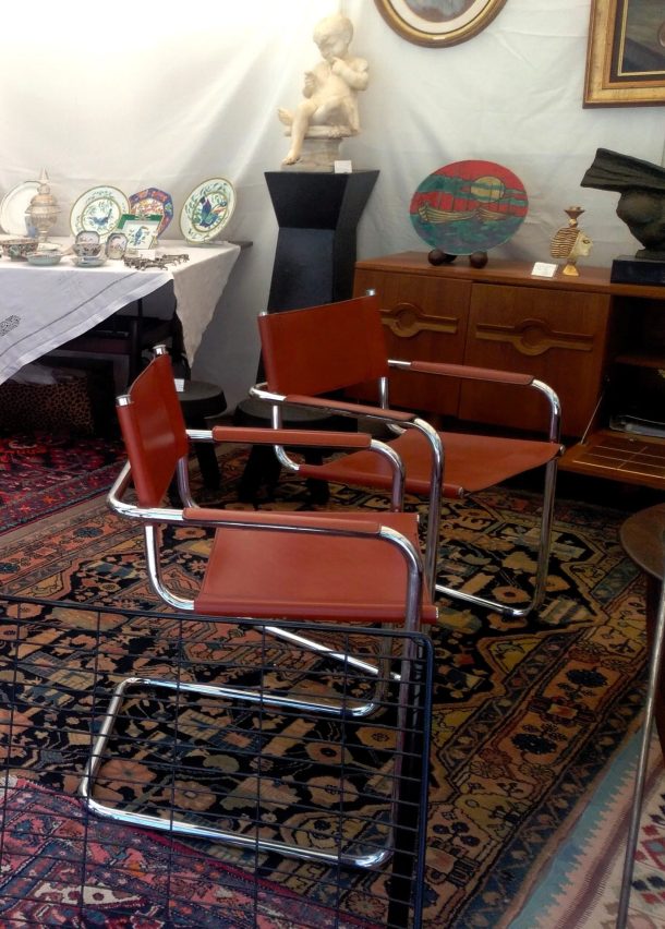 Série de 4 chaises Marcel Bruer XX ème cuir fauve