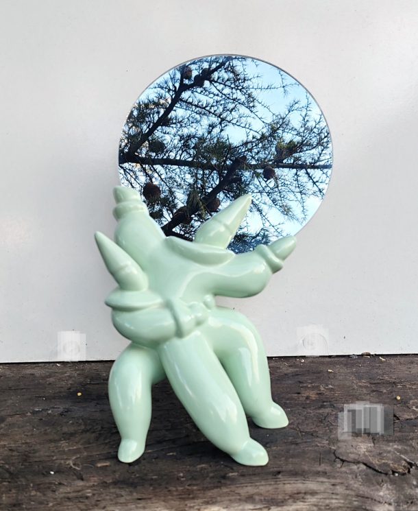 Miroir « celadon » signé Jean Boggio et édité par Les Héritiers XX ème