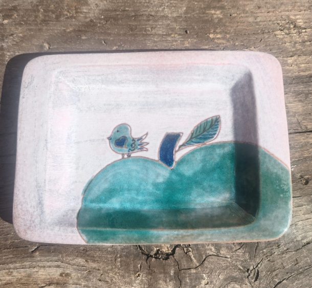 Vide poche rectangulaire en céramique émaillée des frères Cloutier XX ème