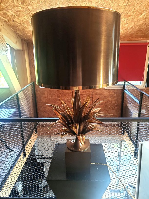 Maison Charles Lampe Modele Agave à gorge  Bronze doré France 1970