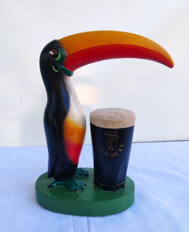 Statuette Publicitaire Vintage Guinness Toucan (Modèle Novita) vers 1950